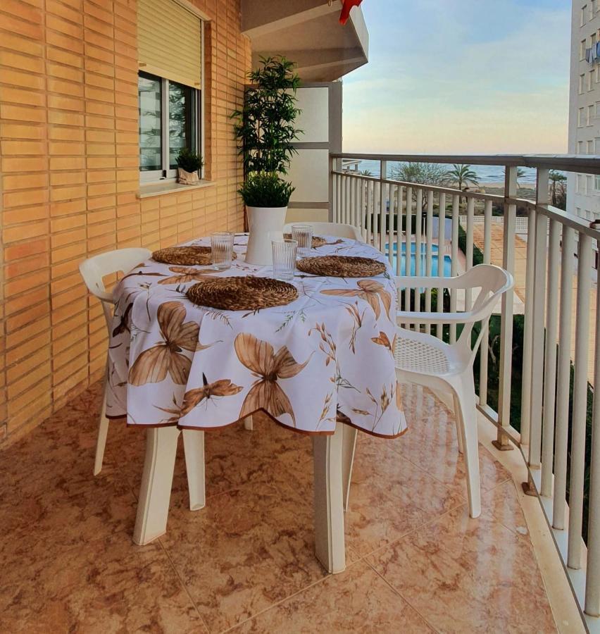 Monela Front Beach Solo Familias Playa de Gandia 외부 사진